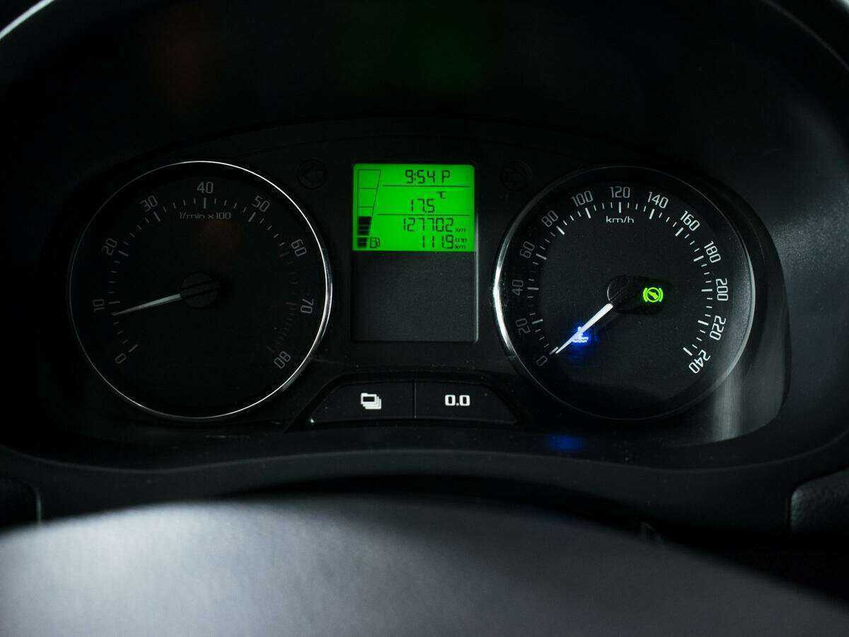 Б/У Шкода Фабия 2012 года. Фото: #10