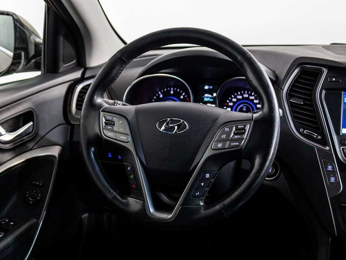 Б/У Хендай Санта Фе 2013 года. Фото: #9