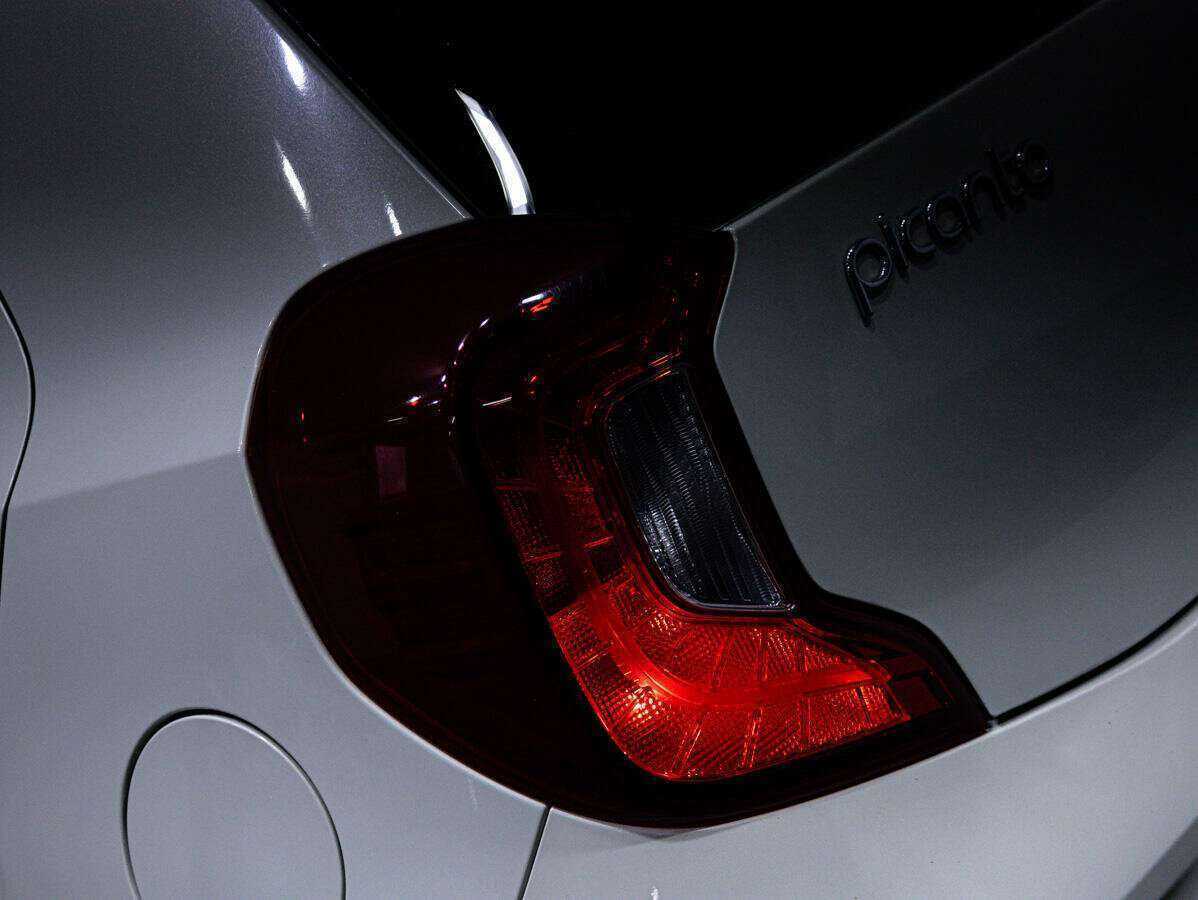 Б/У Киа Пиканто 2018 года. Фото: #17