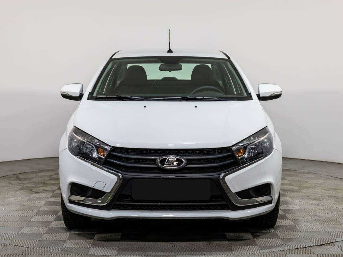 Б/У Лада (ВАЗ) Веста 2022 года. Фото: #1