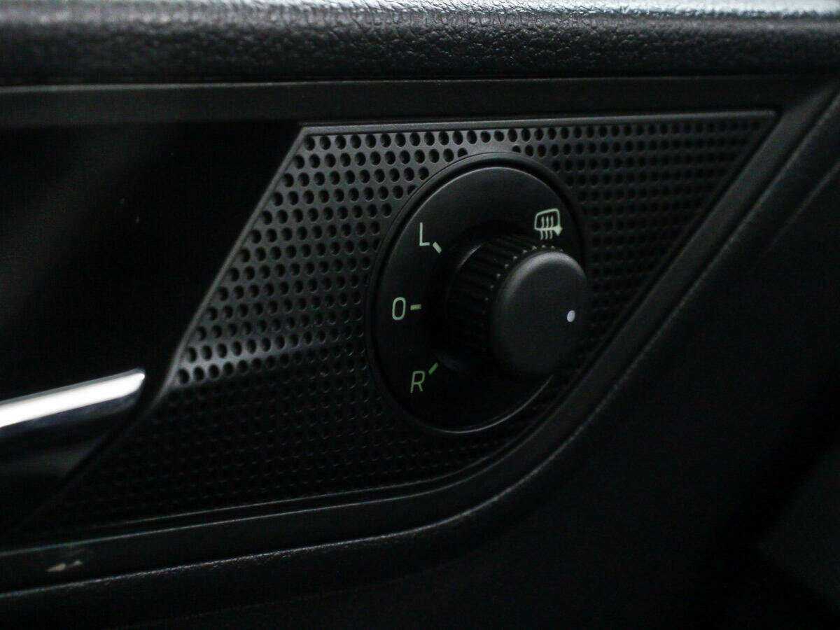 Б/У Шкода Рапид 2020 года. Фото: #12