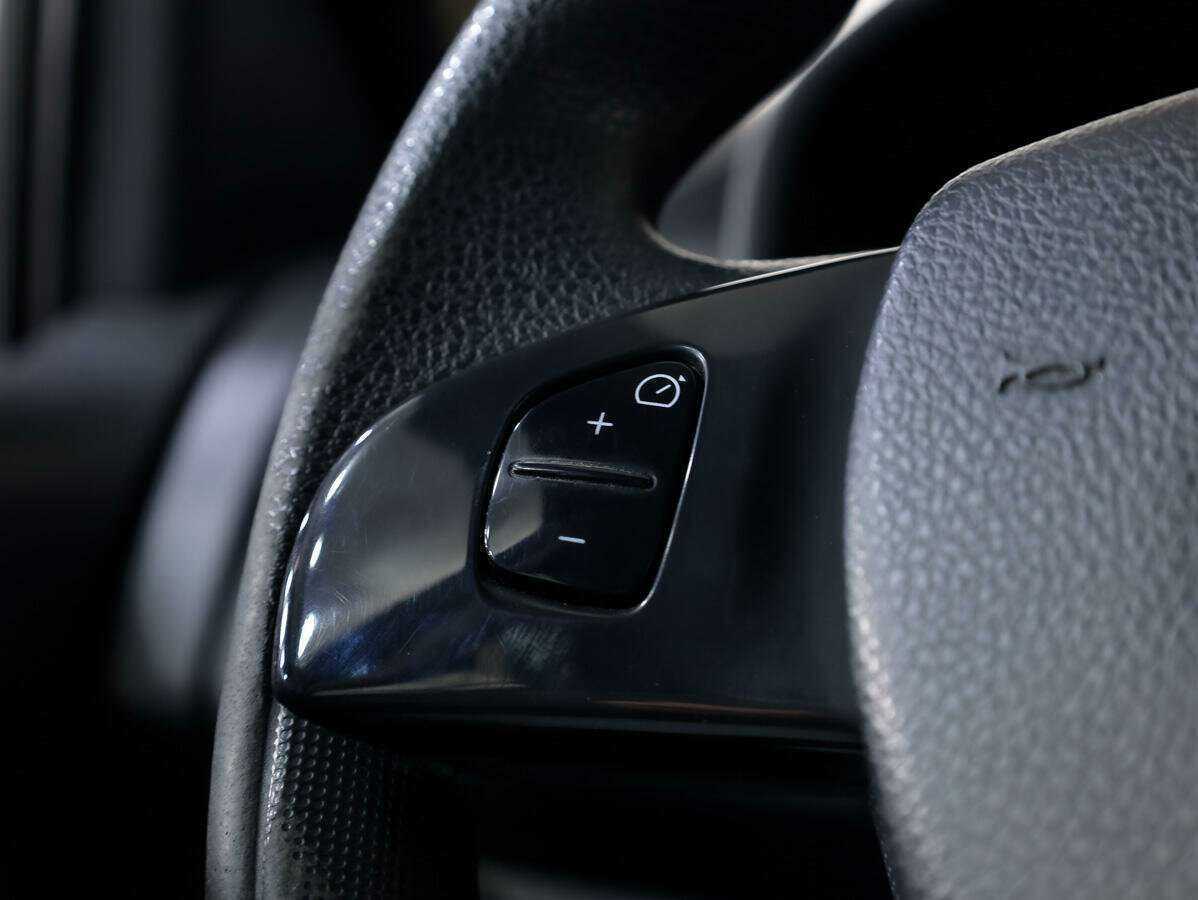 Б/У Рено Сандеро 2018 года. Фото: #16