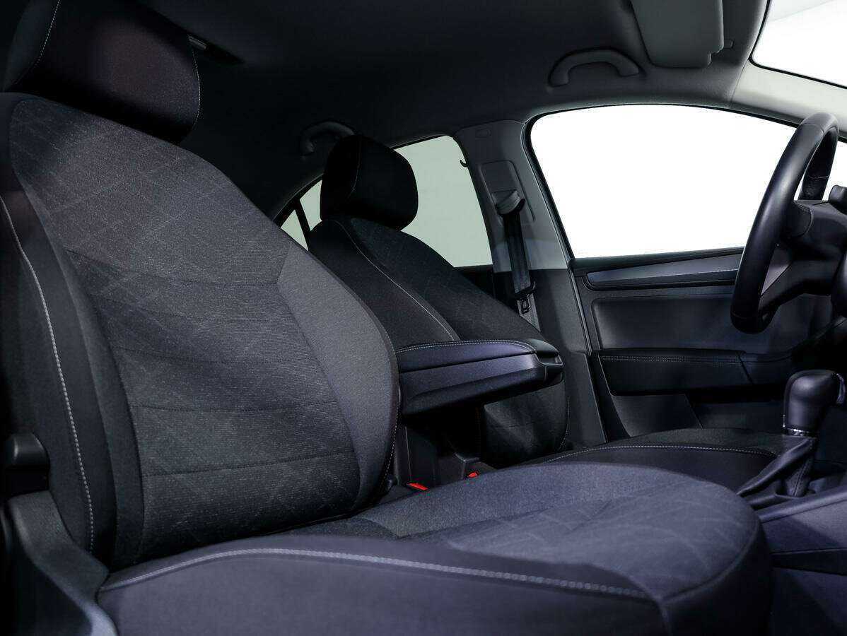 Б/У Фольксваген Поло 2020 года. Фото: #10