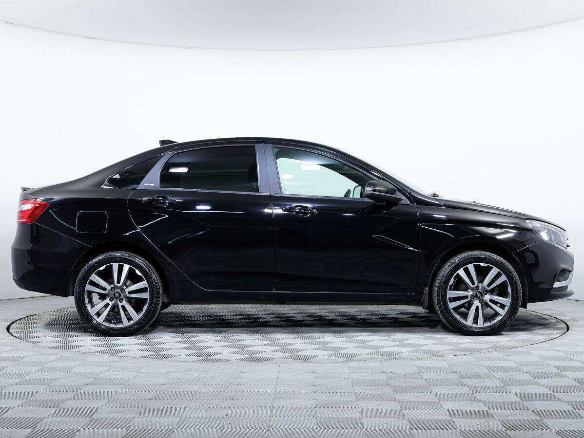 Б/У Лада (ВАЗ) Веста 2019 года. Фото: #2