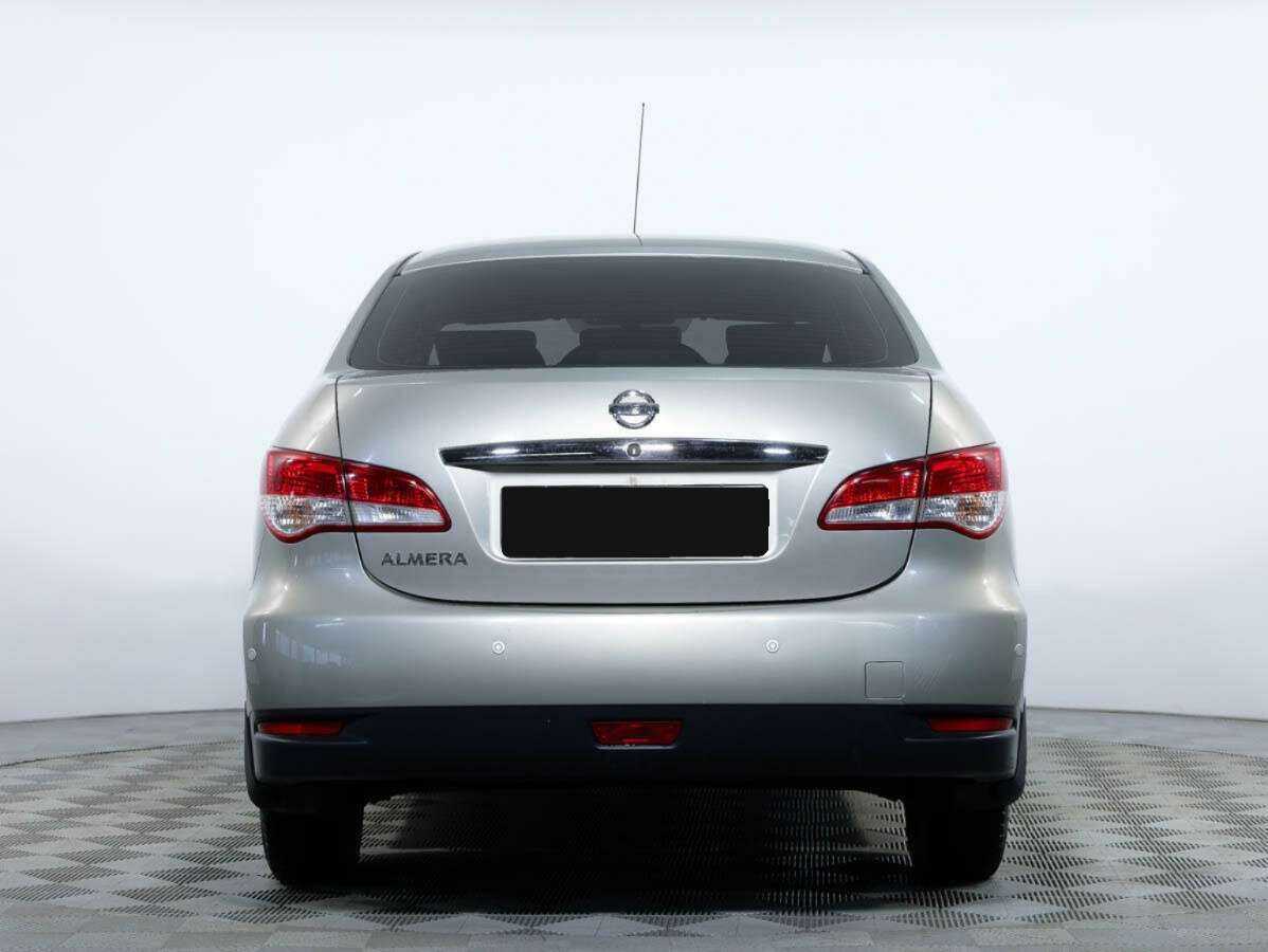 Б/У Ниссан Альмера 2017 года. Фото: #4