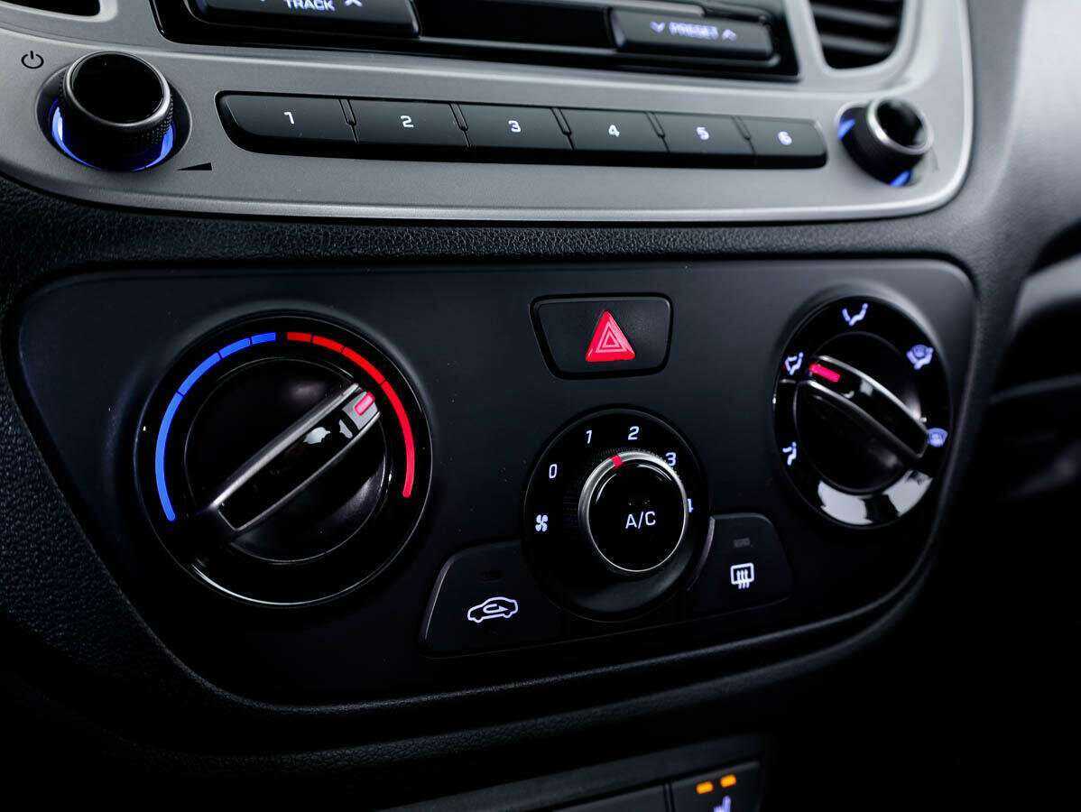 Б/У Хендай Солярис 2019 года. Фото: #17