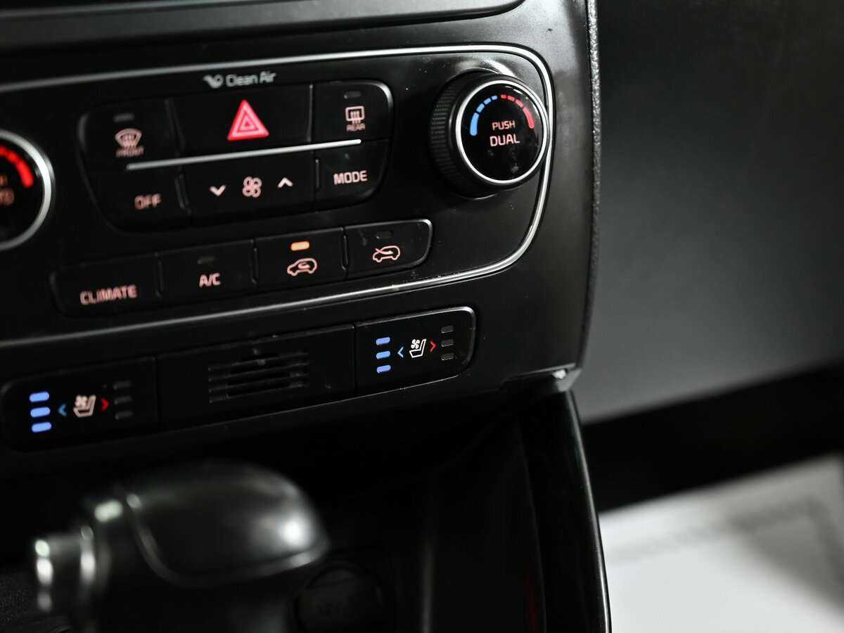 Б/У Киа Соренто 2014 года. Фото: #13