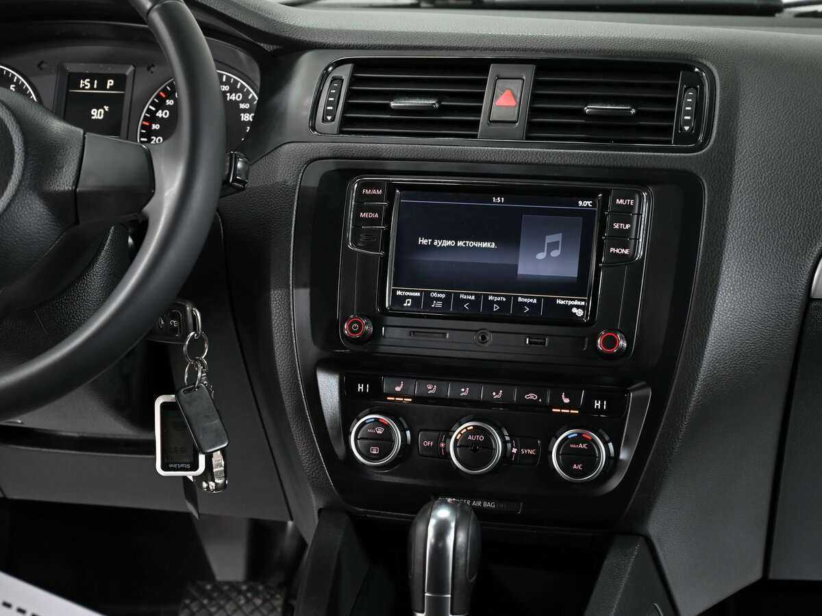 Б/У Фольксваген Джетта 2012 года. Фото: #7