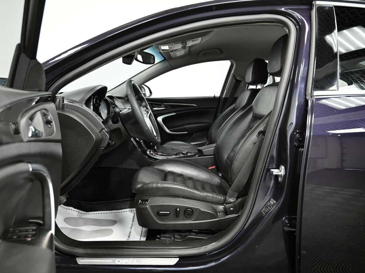 Б/У Опель Инсигния 2013 года. Фото: #4