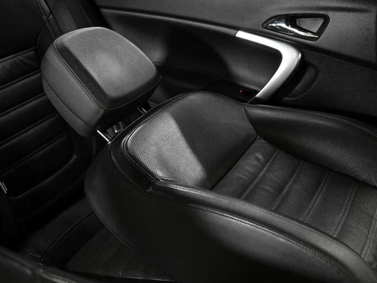 Б/У Опель Инсигния 2013 года. Фото: #11