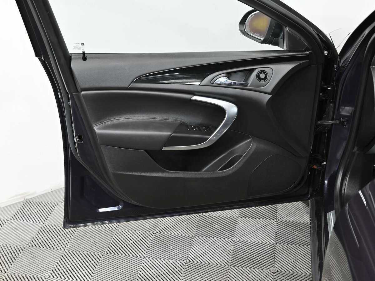 Б/У Опель Инсигния 2013 года. Фото: #12