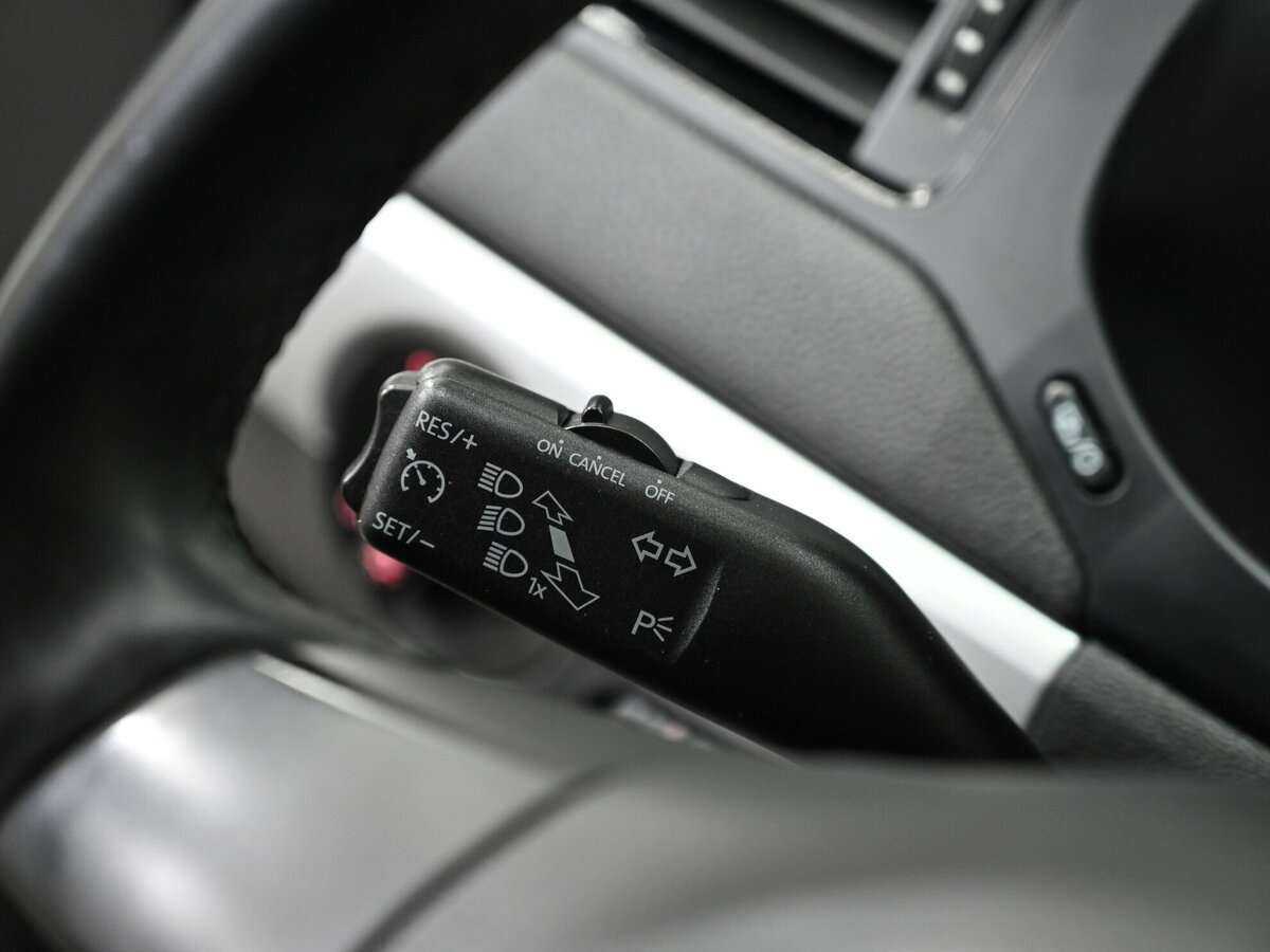 Б/У Фольксваген Джетта 2013 года. Фото: #5