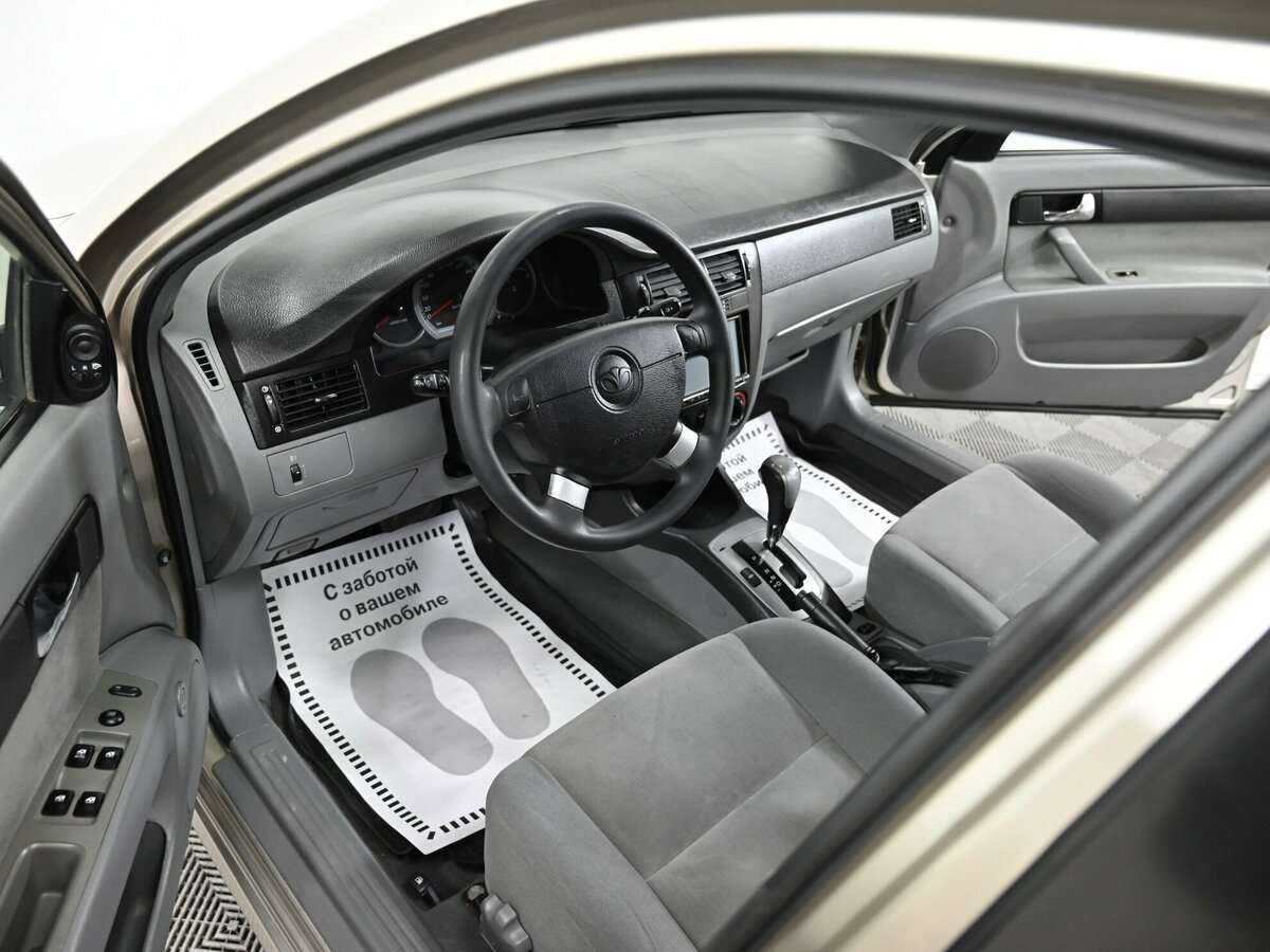 Б/У Дэу Гентра 2014 года. Фото: #4