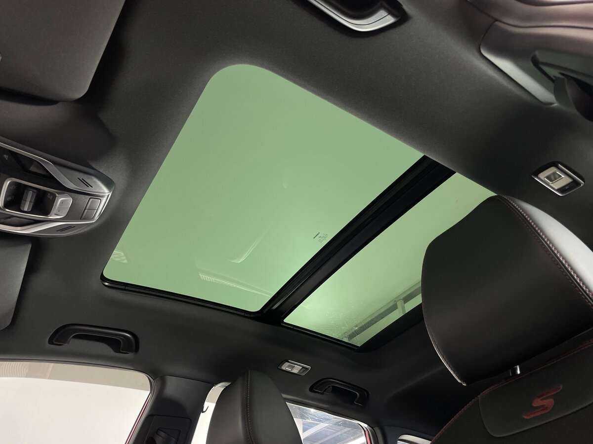 Б/У Джили Кулрэй 2020 года. Фото: #20