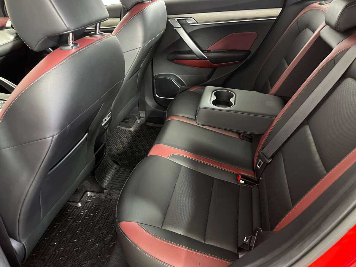 Б/У Джили Кулрэй 2020 года. Фото: #22