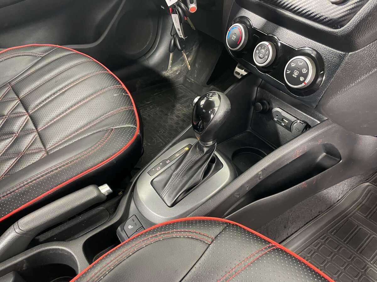 Б/У Киа Рио 2015 года. Фото: #14