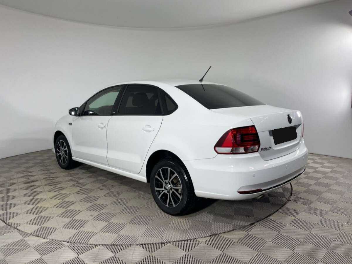 Б/У Фольксваген Поло 2016 года. Фото: #5