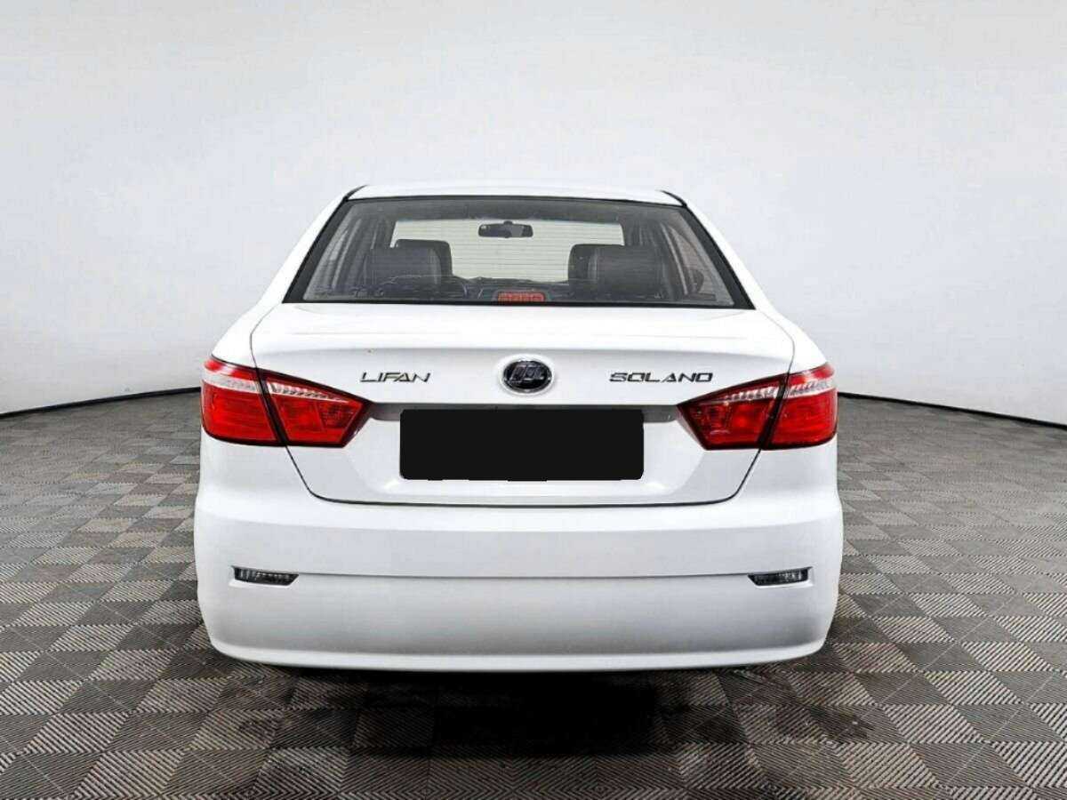 Б/У Лифан Солано 2016 года. Фото: #5