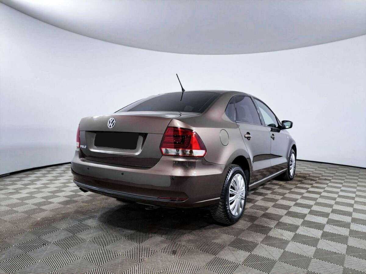 Б/У Фольксваген Поло 2016 года. Фото: #4