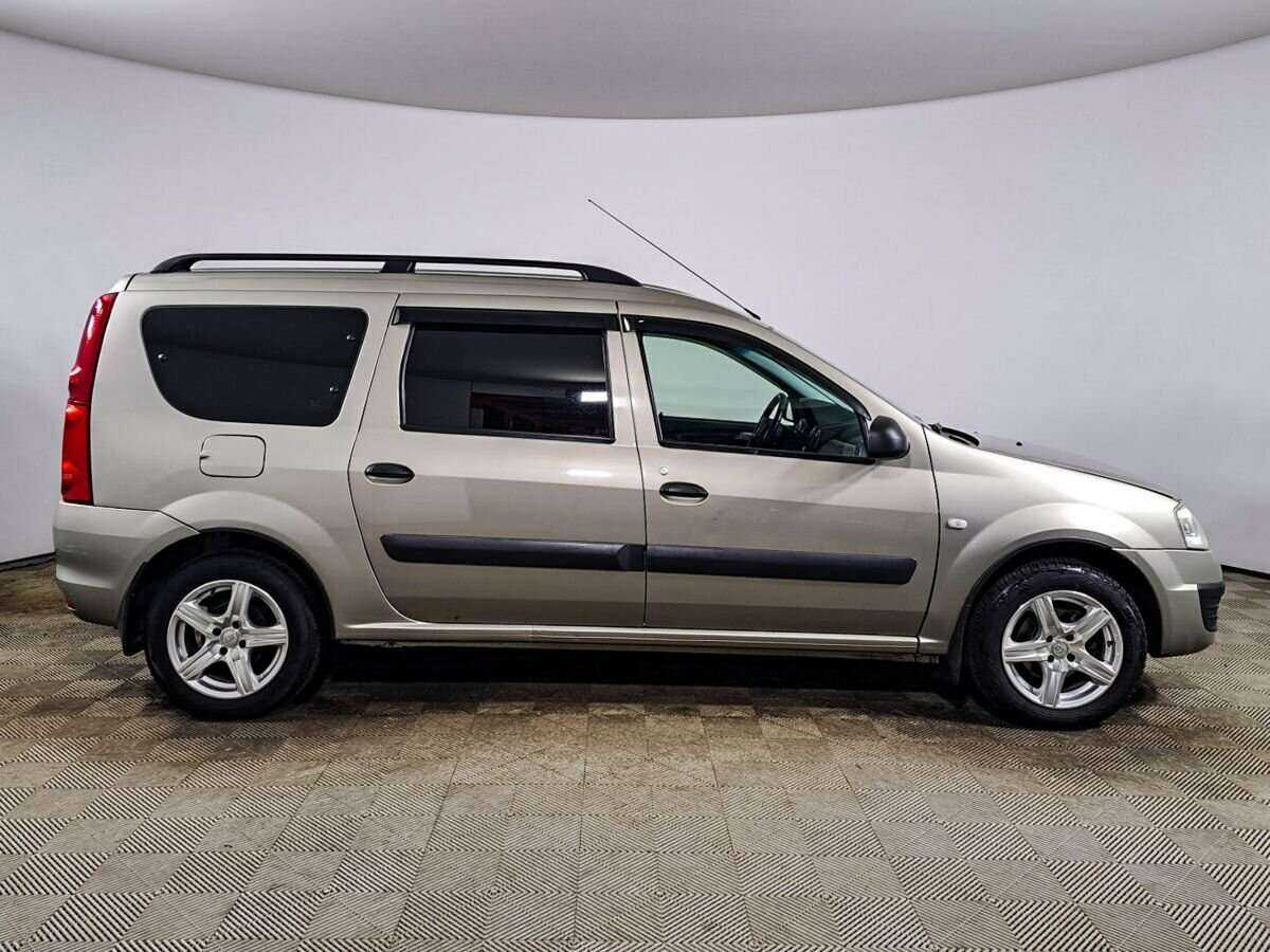 Б/У Лада (ВАЗ) Ларгус 2019 года. Фото: #3