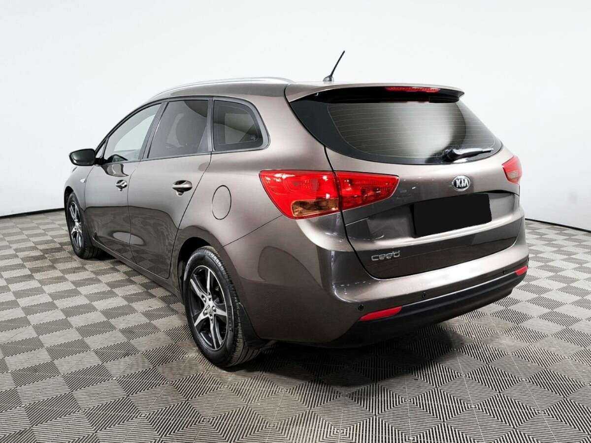 Б/У Киа Сид 2015 года. Фото: #6