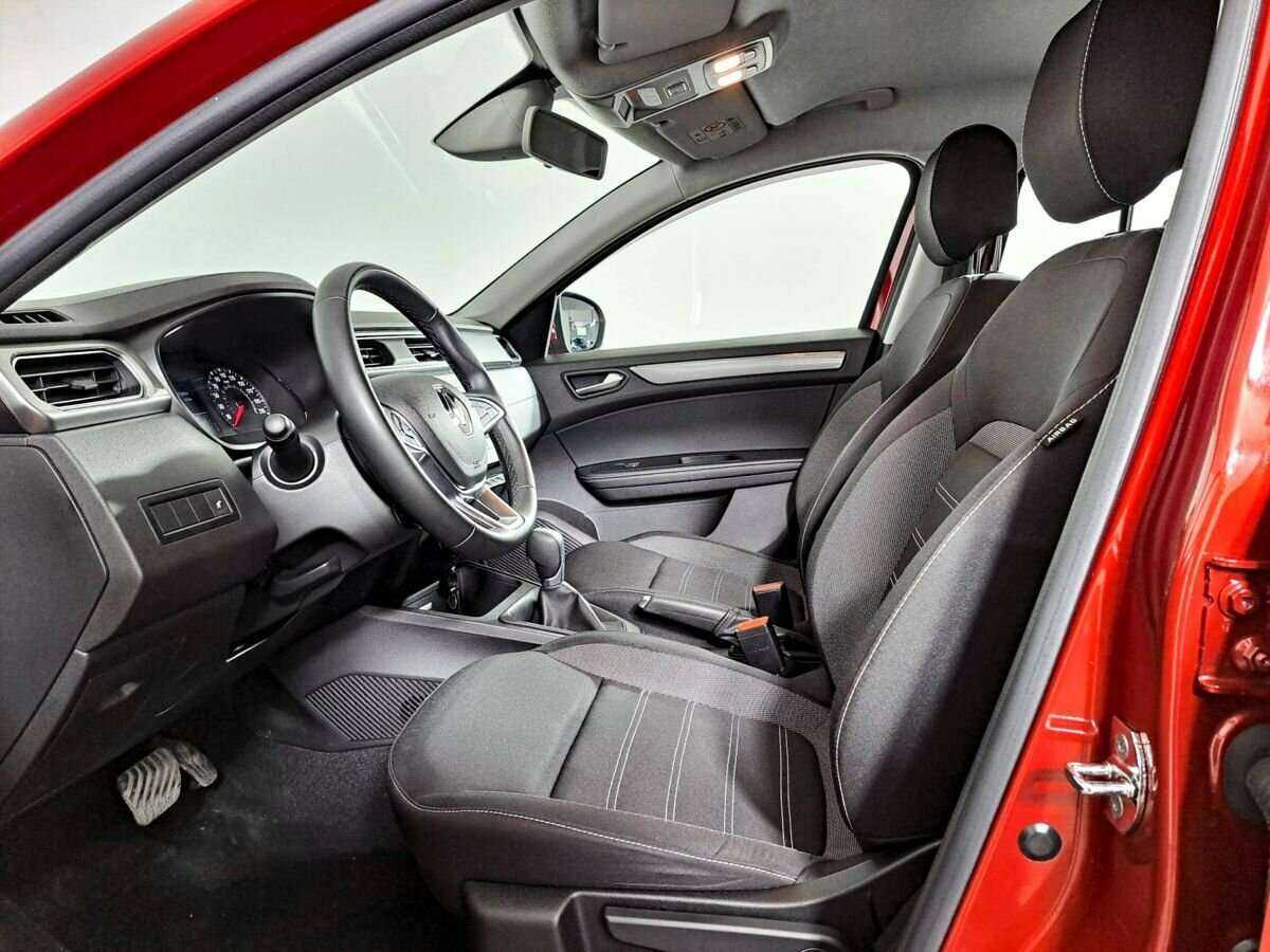 Б/У Рено Аркана 2021 года. Фото: #13