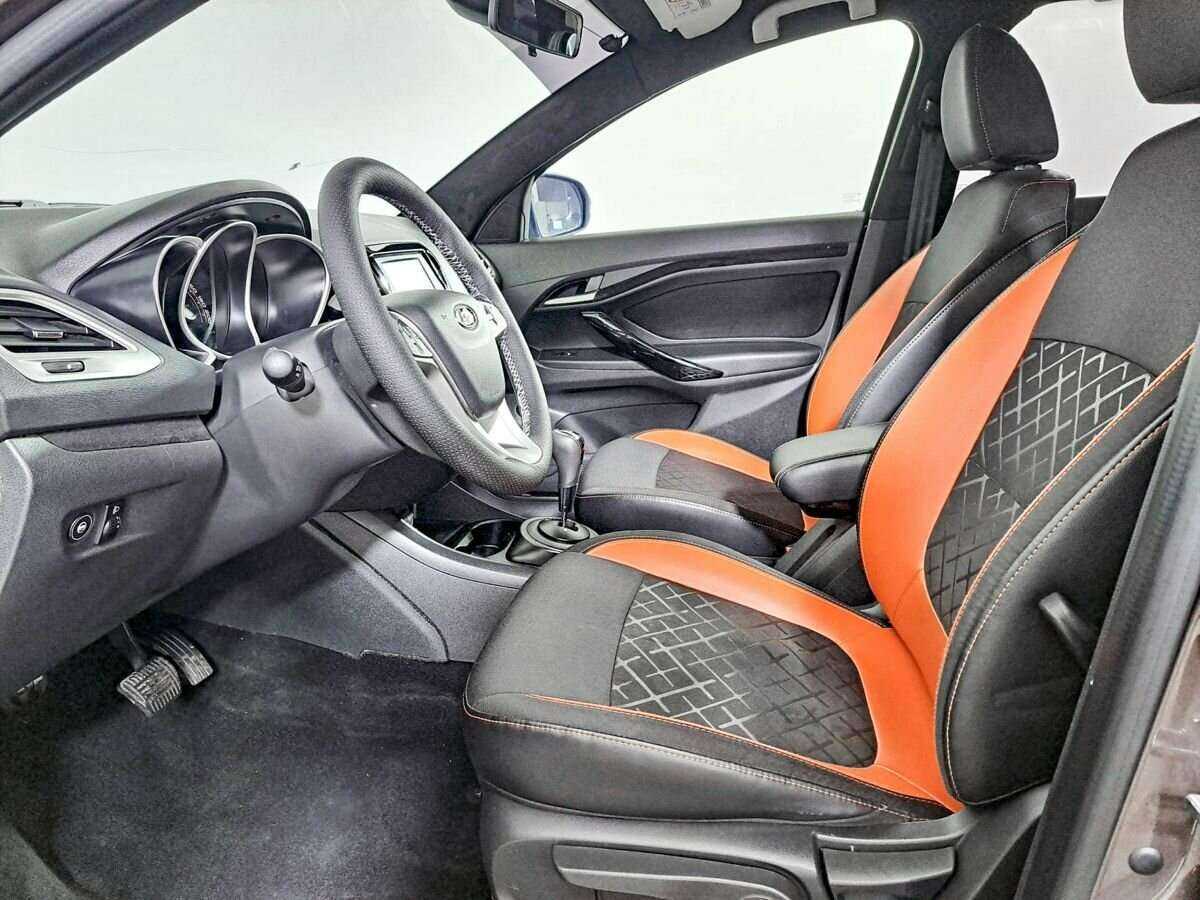 Б/У Лада (ВАЗ) Веста 2017 года. Фото: #12