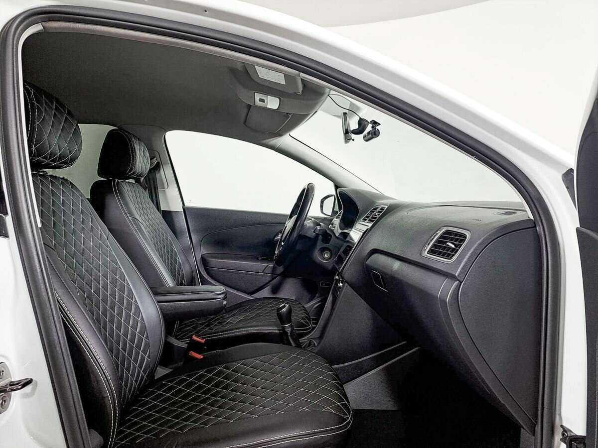 Б/У Фольксваген Поло 2016 года. Фото: #8