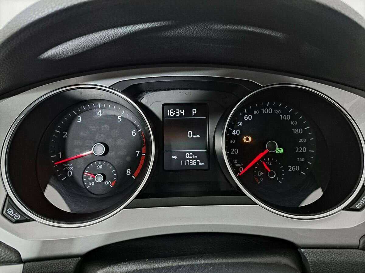 Б/У Фольксваген Джетта 2018 года. Фото: #9