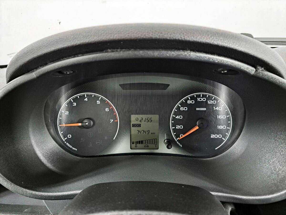 Б/У Лада (ВАЗ) Гранта 2017 года. Фото: #8