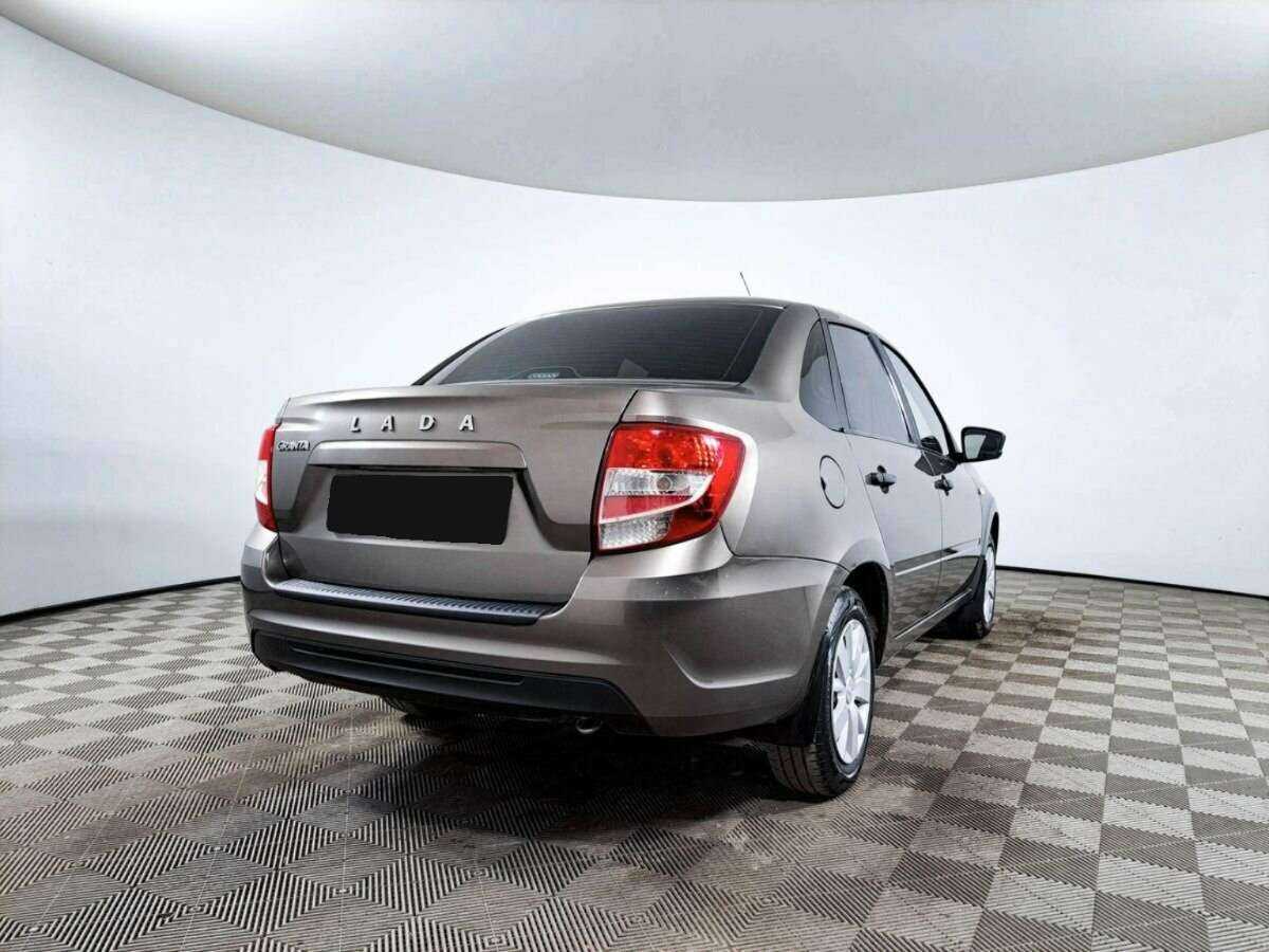 Б/У Лада (ВАЗ) Гранта 2021 года. Фото: #4