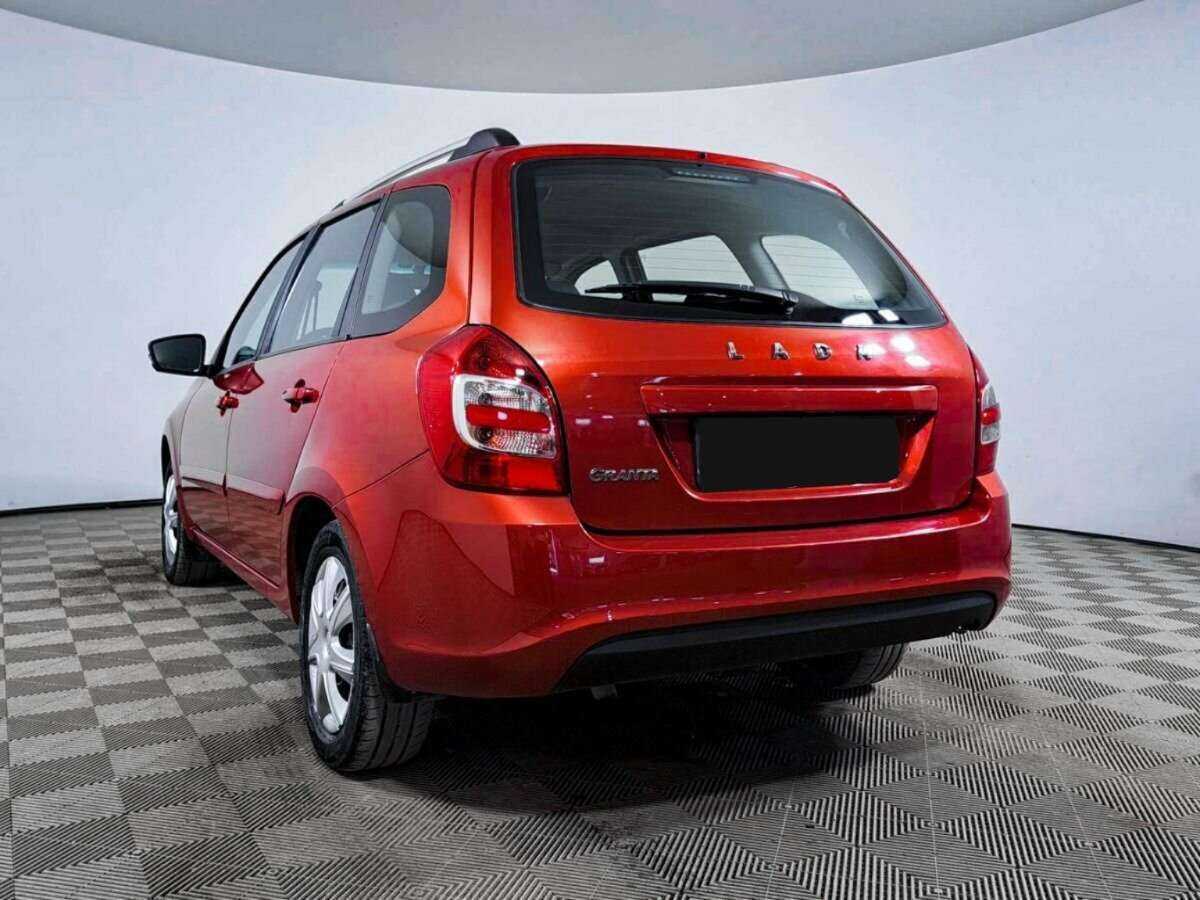 Б/У Лада (ВАЗ) Гранта 2021 года. Фото: #6