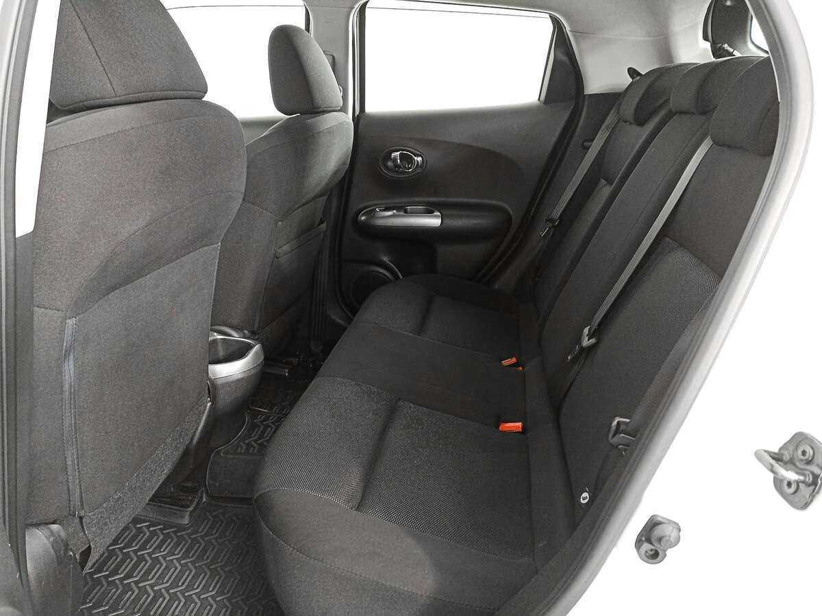 Б/У Ниссан Жук 2012 года. Фото: #7