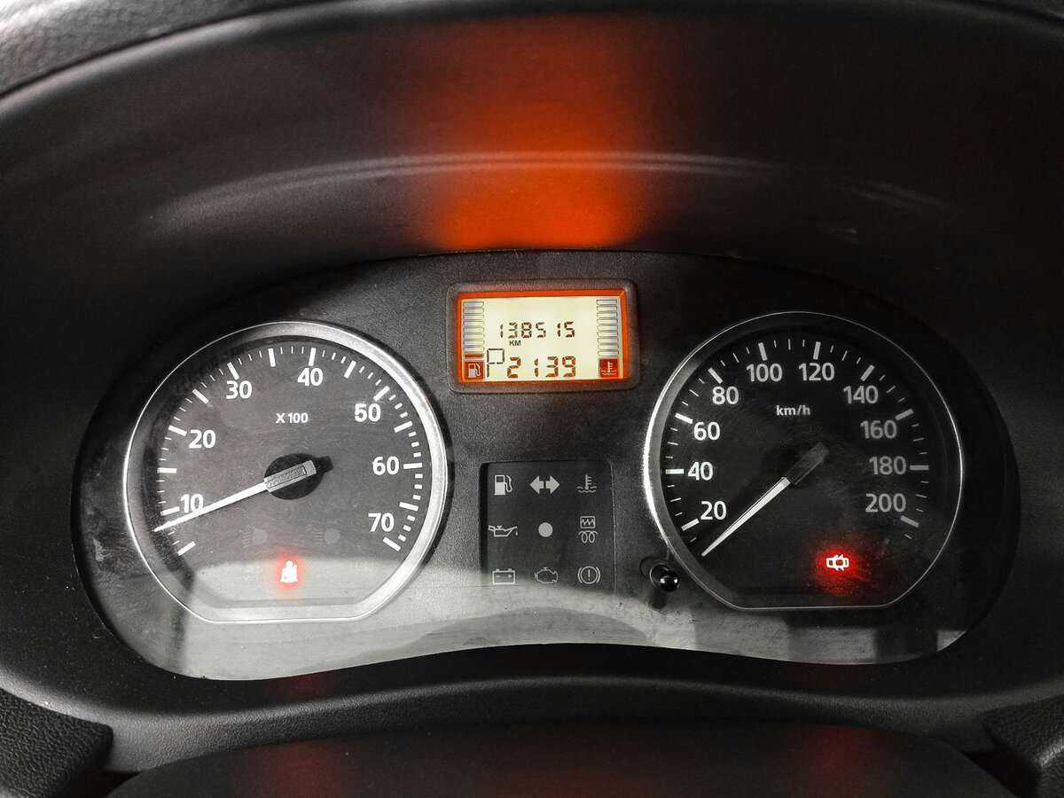 Б/У Ниссан Альмера 2018 года. Фото: #10