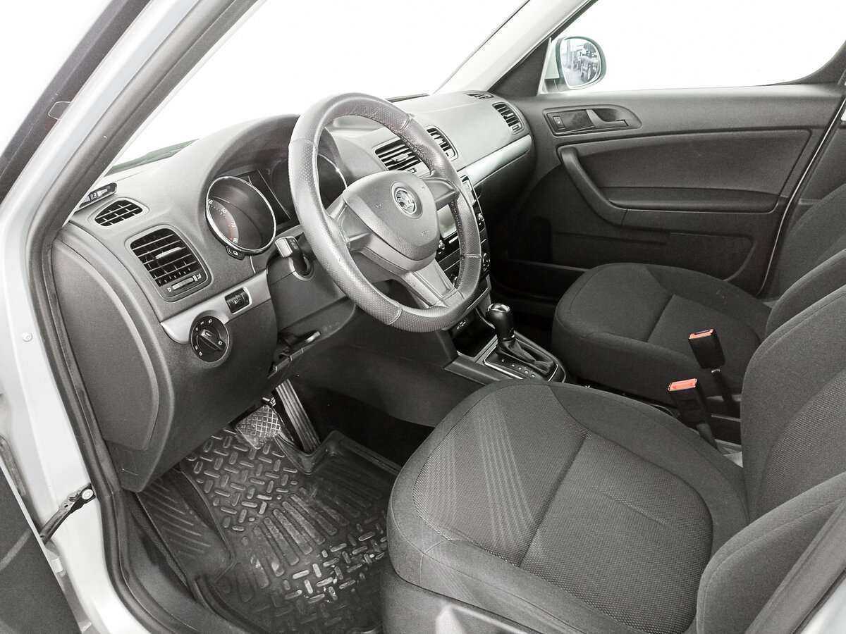 Б/У Шкода Йети 2015 года. Фото: #13