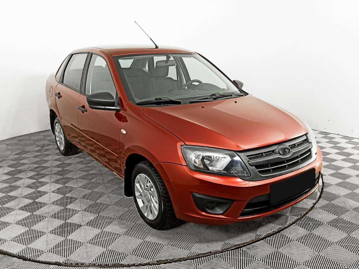 Б/У Лада (ВАЗ) Гранта 2018 года. Фото: #2