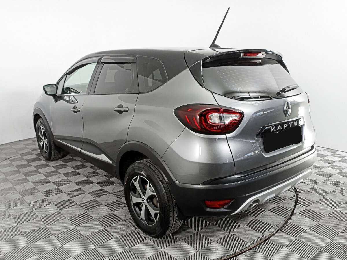 Б/У Рено Каптюр 2021 года. Фото: #5