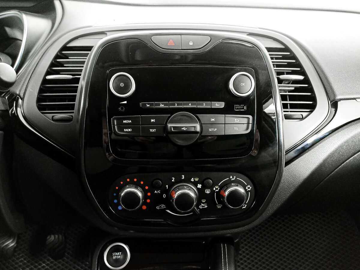 Б/У Рено Каптюр 2021 года. Фото: #10