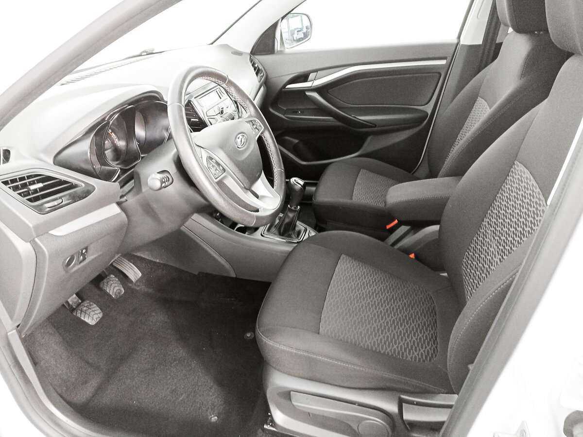 Б/У Лада (ВАЗ) Веста 2020 года. Фото: #13