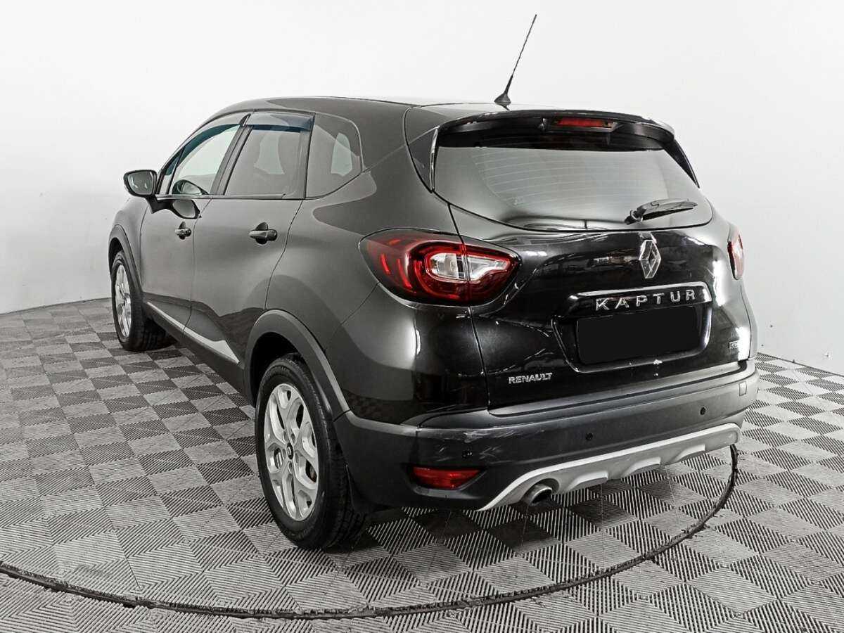Б/У Рено Каптюр 2016 года. Фото: #5