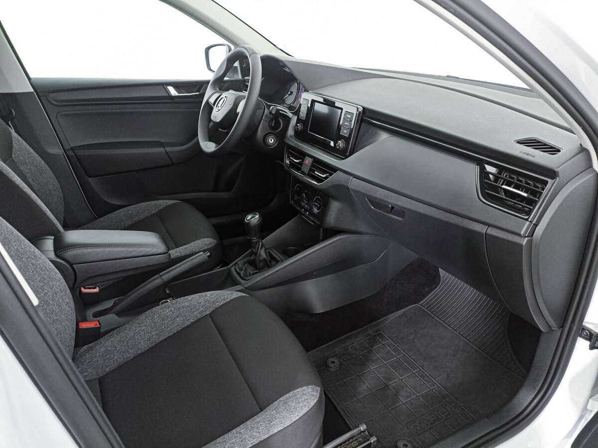 Б/У Шкода Рапид 2020 года. Фото: #8