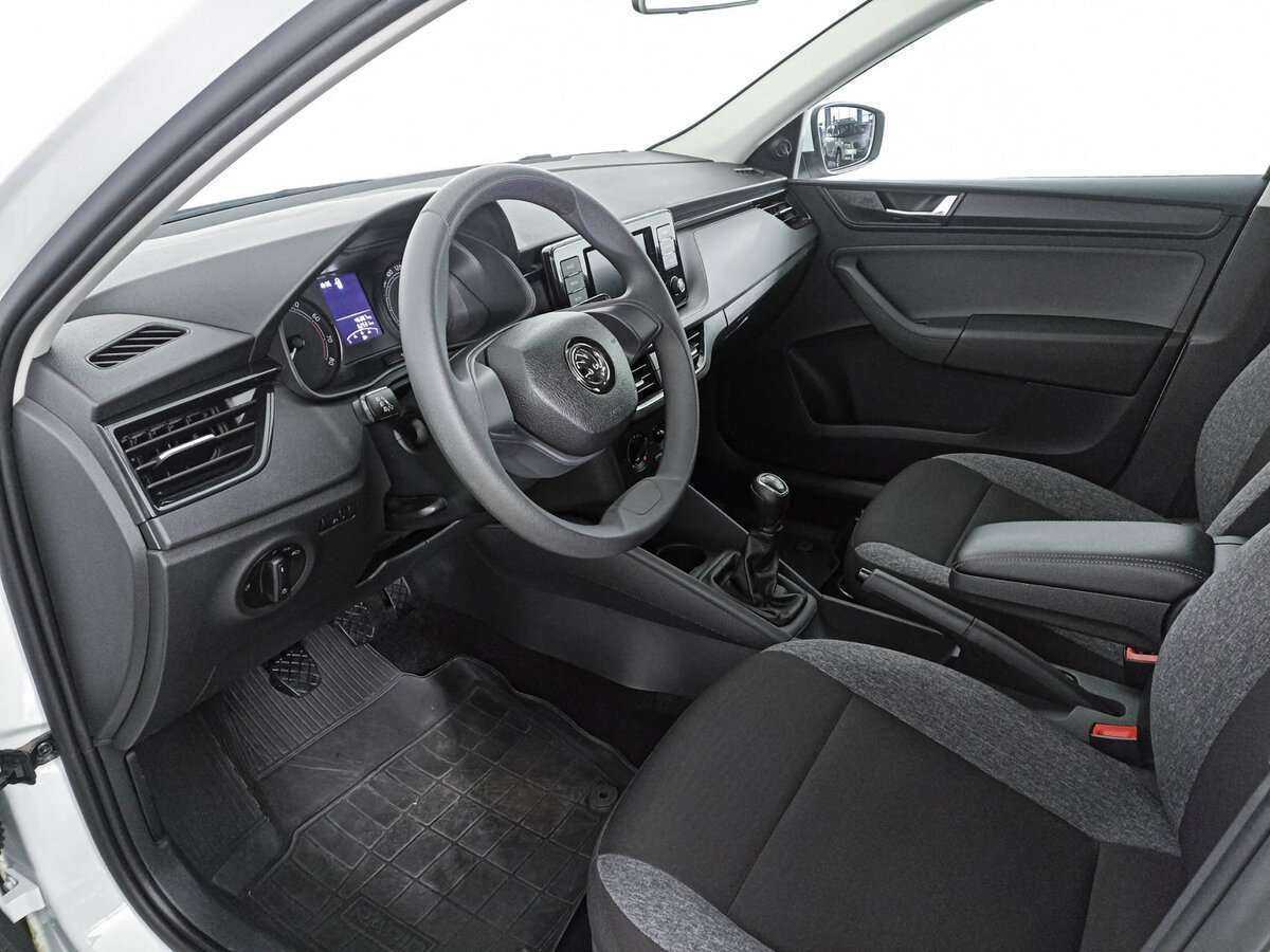 Б/У Шкода Рапид 2020 года. Фото: #13