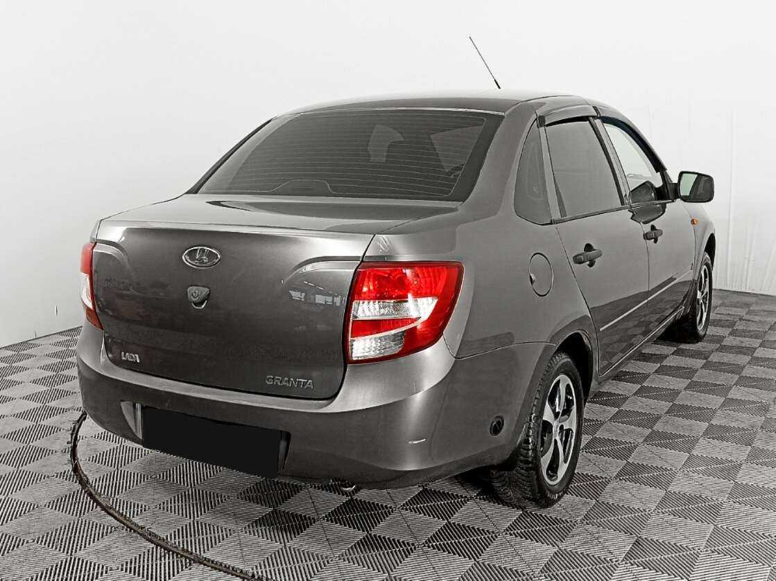 Б/У Лада (ВАЗ) Гранта 2014 года. Фото: #3