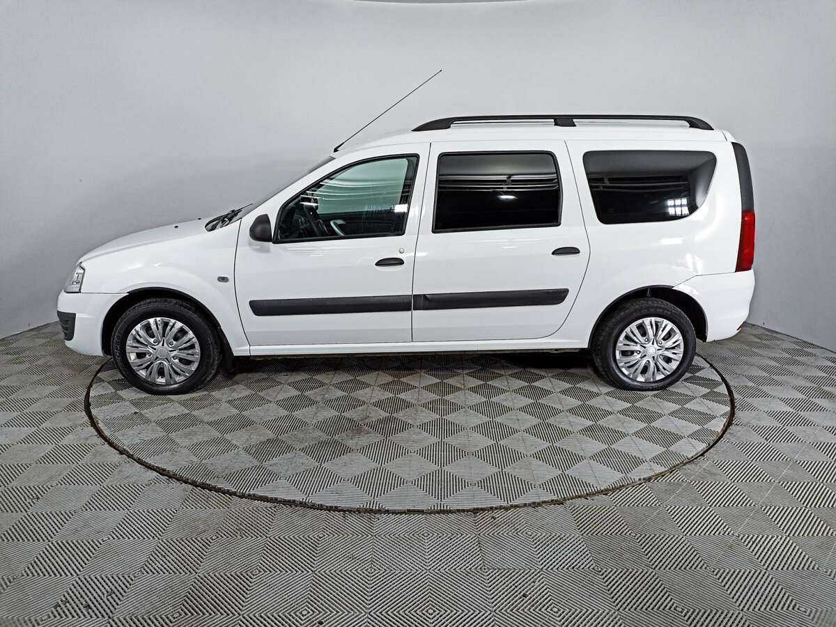 Б/У Лада (ВАЗ) Ларгус 2017 года. Фото: #7