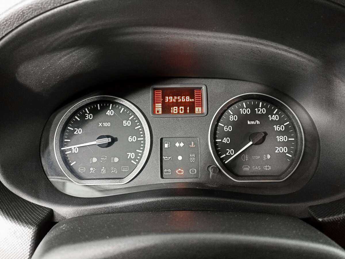 Б/У Рено Сандеро 2012 года. Фото: #10