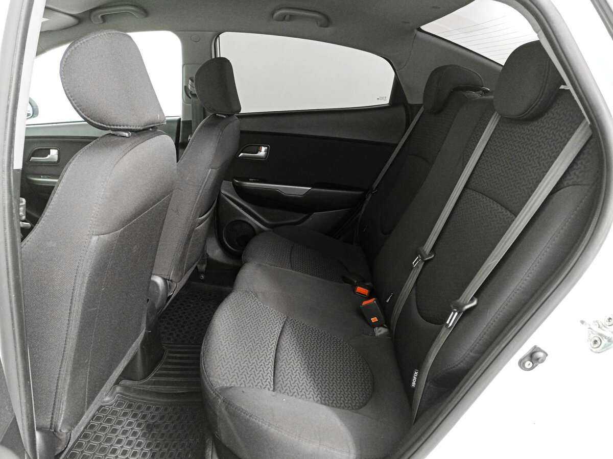 Б/У Киа Рио 2014 года. Фото: #11