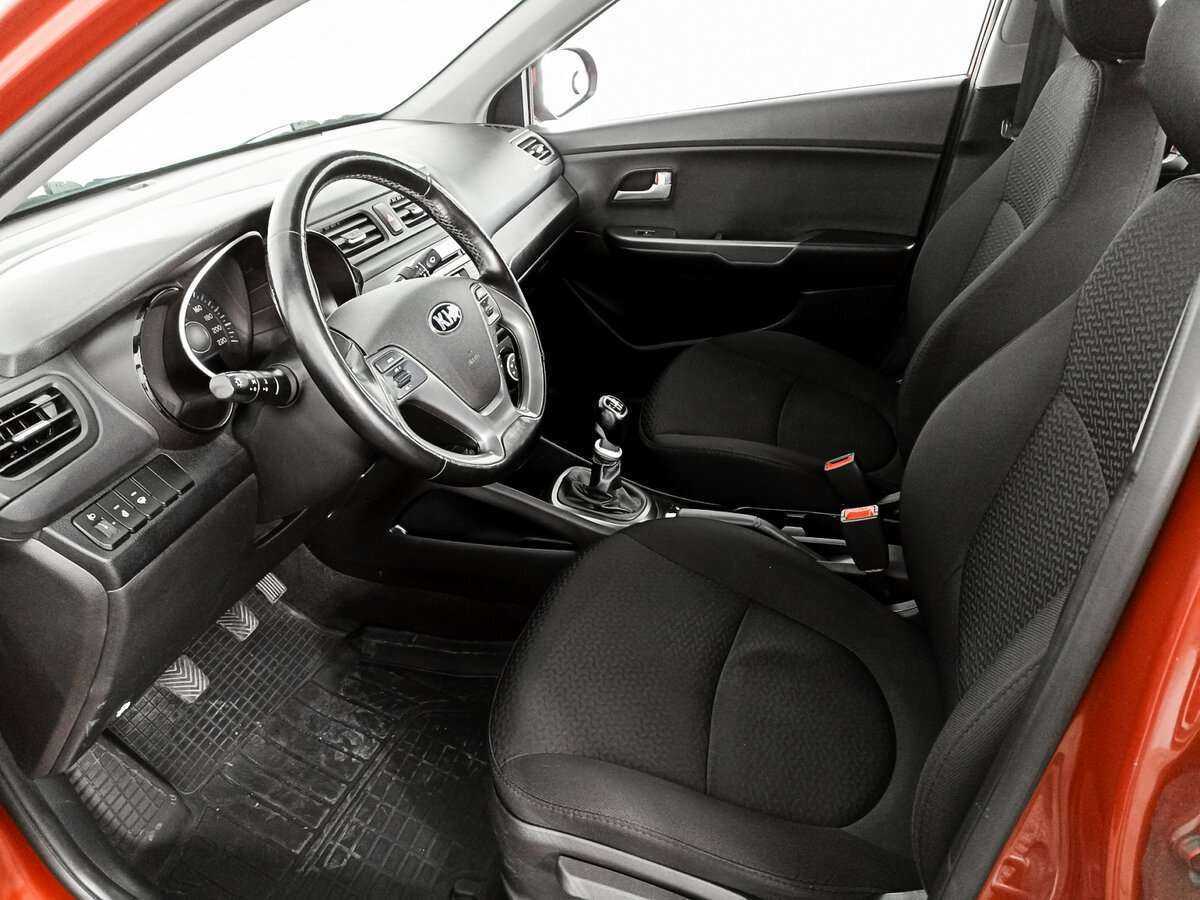 Б/У Киа Рио 2016 года. Фото: #12