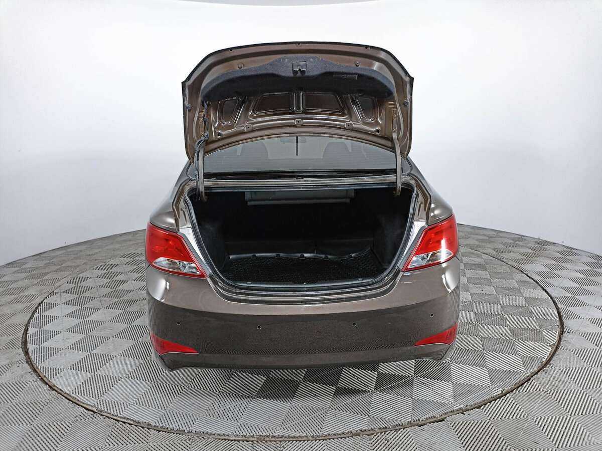 Б/У Хендай Солярис 2015 года. Фото: #9