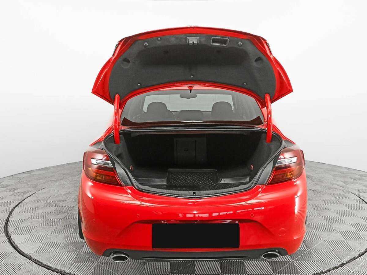 Б/У Опель Инсигния 2015 года. Фото: #7