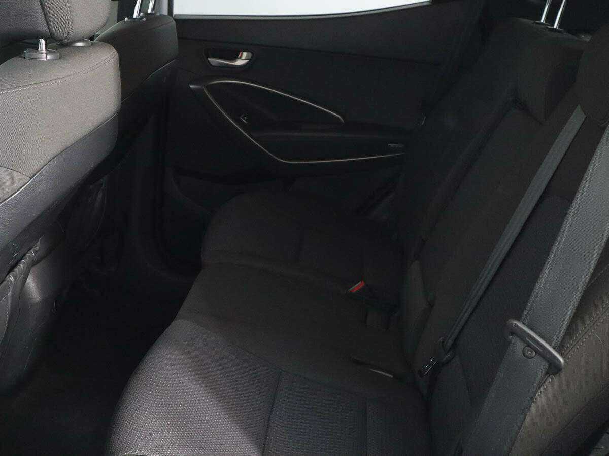 Б/У Хендай Санта Фе 2015 года. Фото: #8